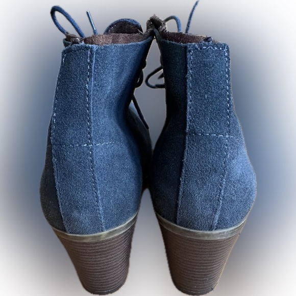 Ruff Hewn Women's Cypress Slate Blue Gray & Brown Suede Tie Up Booties Size 8.5 - Picture 3 of 10